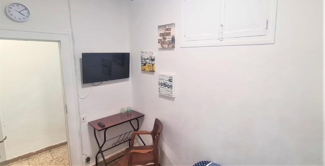 Habitacion En Centro De Ciudad Con Bano Compartido Pamplona Buitenkant foto